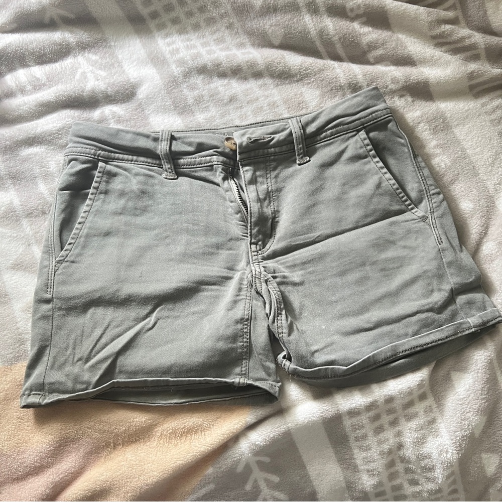 AE Super Stretchy Olive Green Shorts